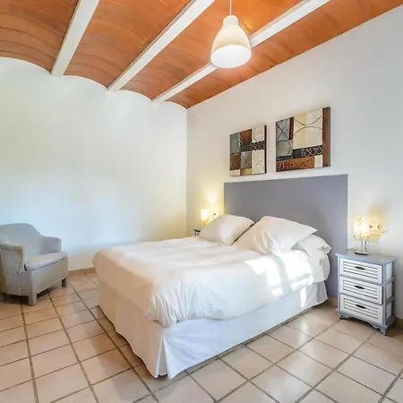 Carmen Ibiza Santa Eulària des Riu
